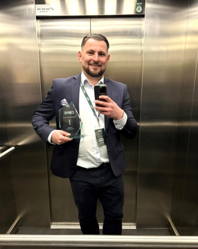 SMOK z nagrodą! - Pakar Service zwycięzcą CBRE Supplier Innovation Challenge